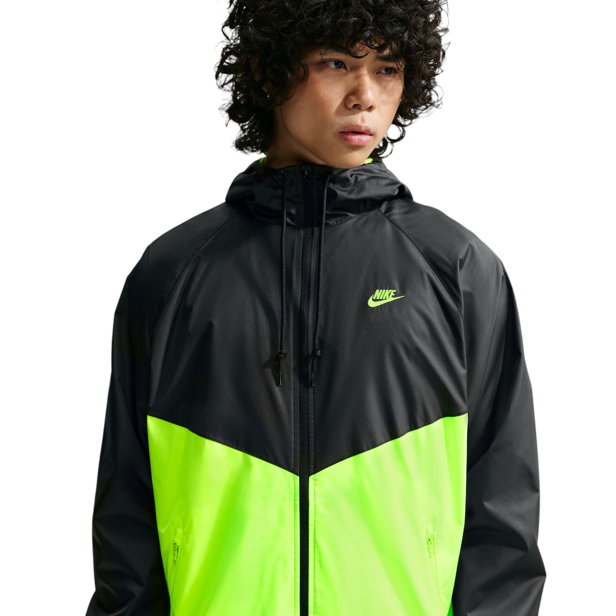 Nike Men's Windrunner Lined Jacket - BLACK/VOLT